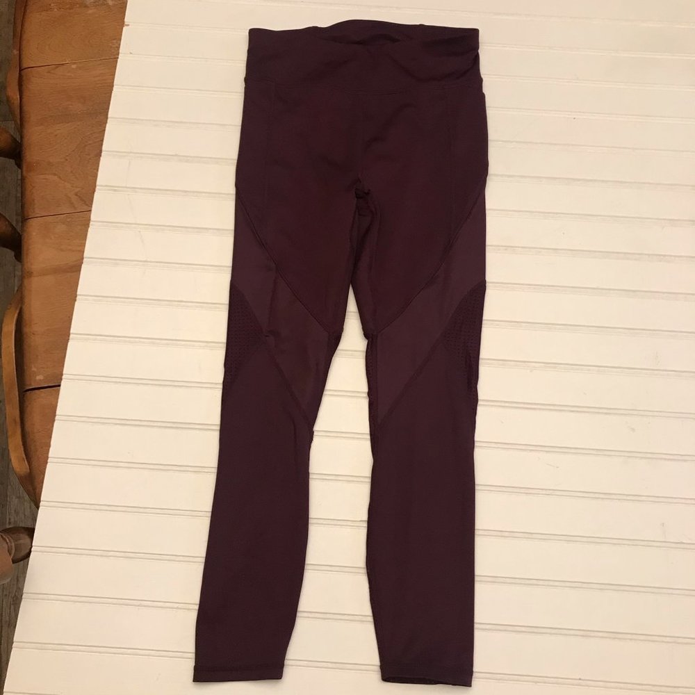 Fabletics Leggings - Sm - Burgundy with mesh side